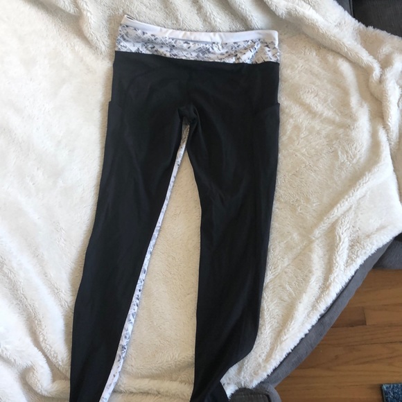 Workout pants - Picture 3 of 5